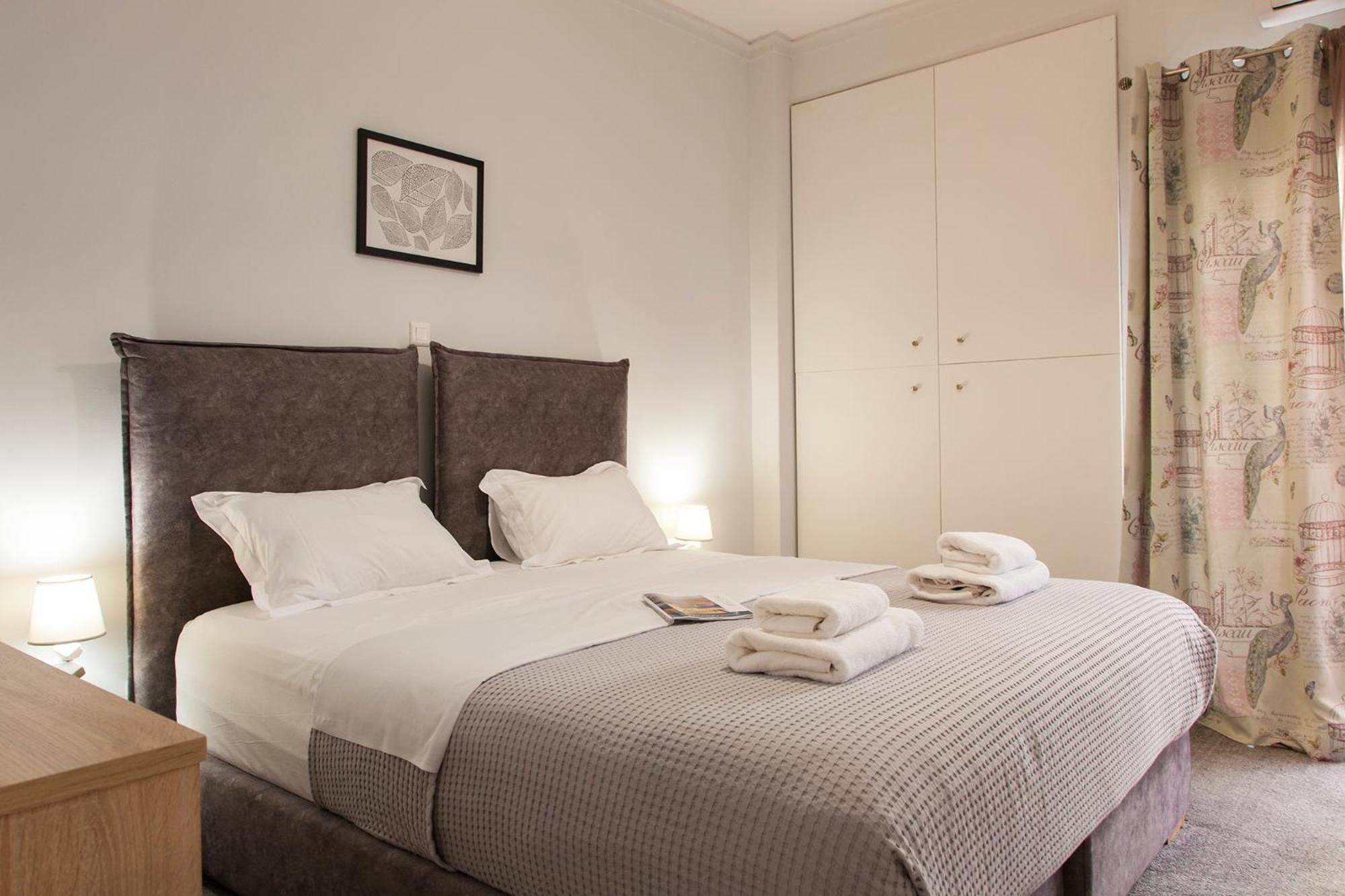 Suite 04 - Smart Cozy Suites - In The Heart Of Athens - 5 Minutes From Metro Buitenkant foto