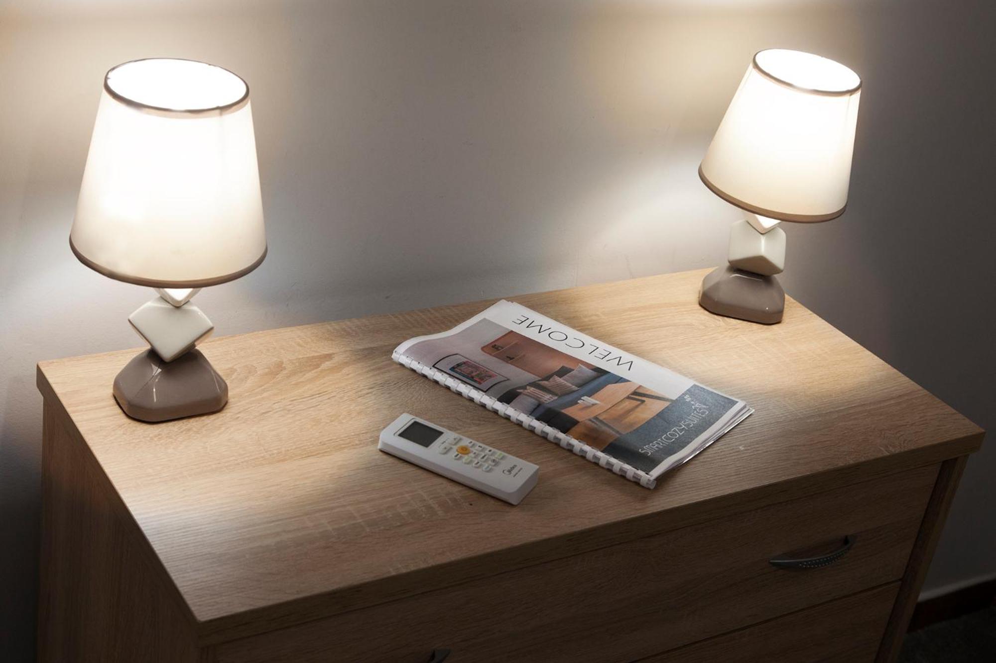 Suite 04 - Smart Cozy Suites - In The Heart Of Athens - 5 Minutes From Metro Buitenkant foto